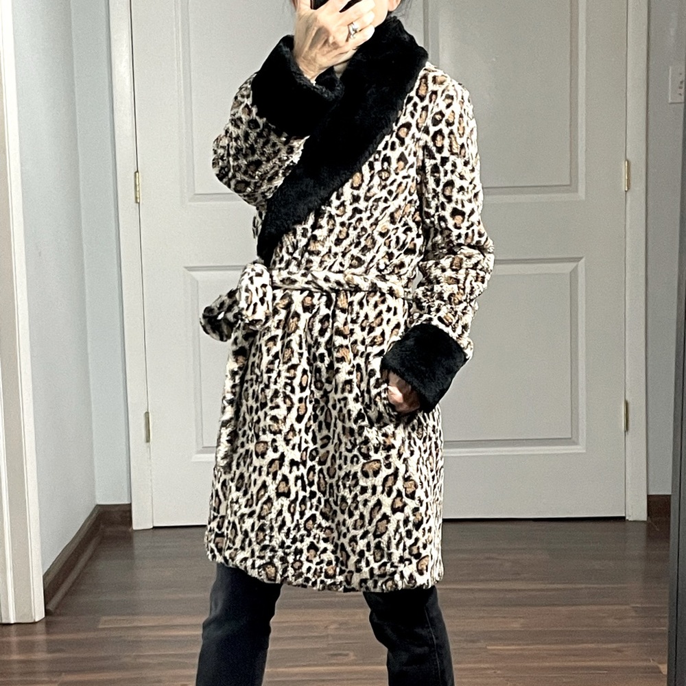Betsey Johnson Vintage 2k Leopard Teddy Coat Robe size S - Picture 2 of 12